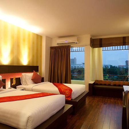 Suvarnabhumi Suite Hotel Бангкок Экстерьер фото