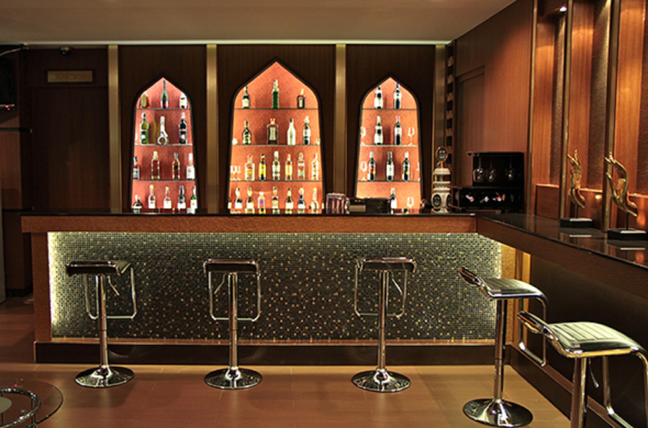 Suvarnabhumi Suite Hotel Бангкок Экстерьер фото