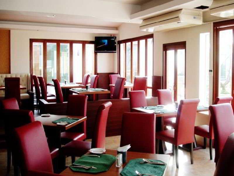 Suvarnabhumi Suite Hotel Бангкок Экстерьер фото