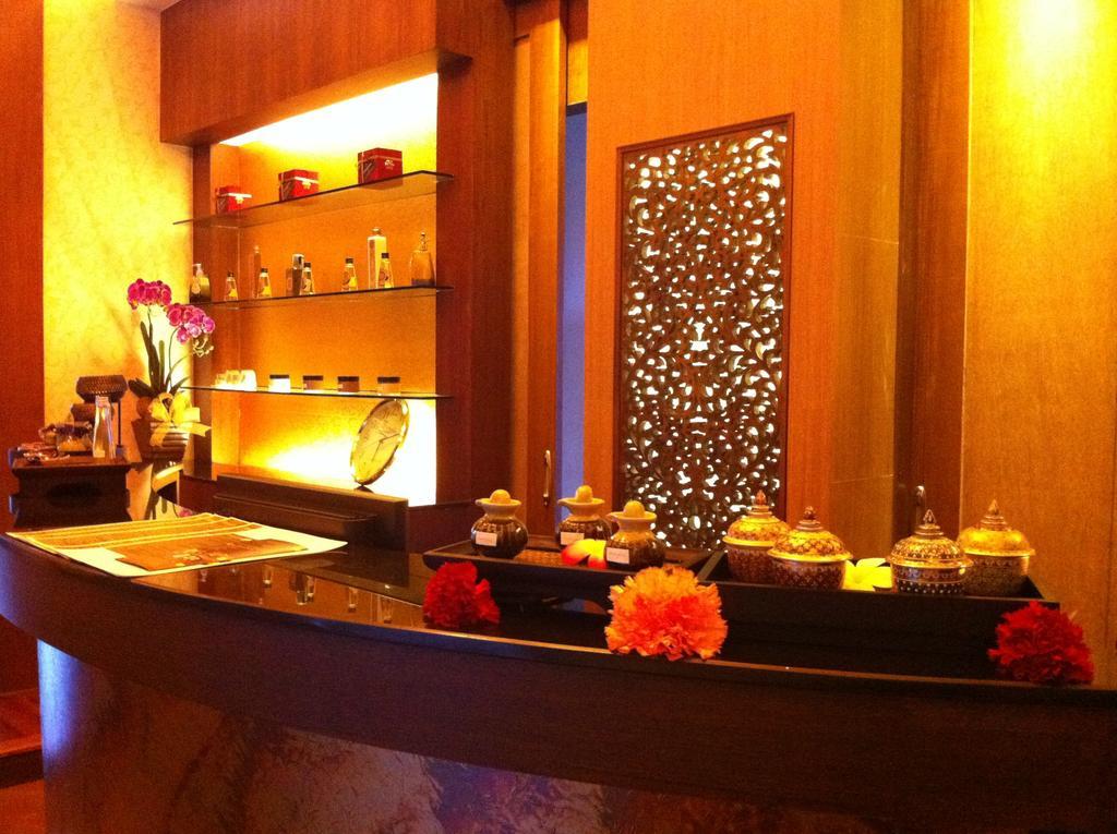 Suvarnabhumi Suite Hotel Бангкок Экстерьер фото